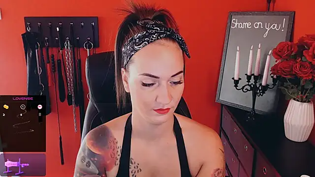  Jane Warren  online show from 09.18.25