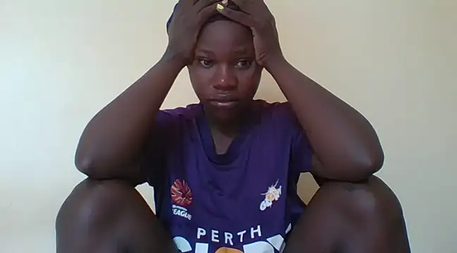 prettychic5 online show from 02.02.25