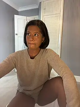 RoseMelanie online show from 12.10.24