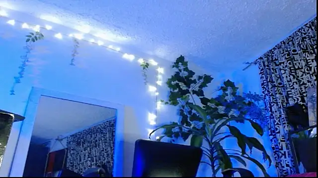 DULCE ZOE online show from 02.06.25