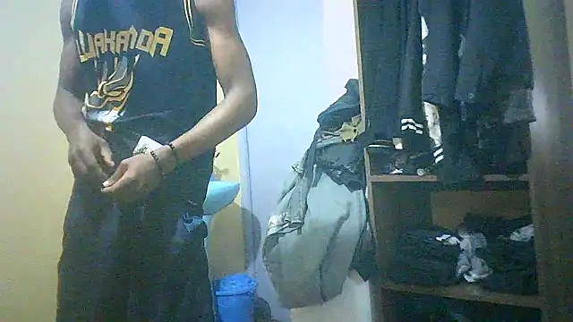 BIGDICKMULLAH online show from 01.17.25