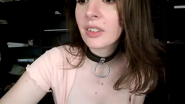 sophia leurre online show from 02.05.25