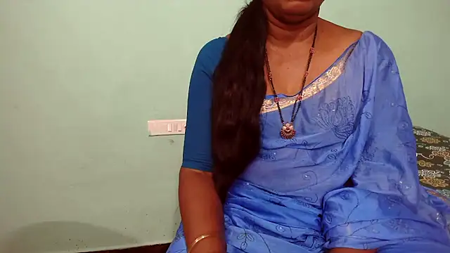 Snapshot of shrutitelugu69 chatting on 02.09.26 shrutitelugu69 online show from 02.09.26