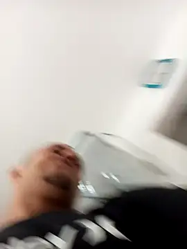 emrehliug12 online show from 09.12.25