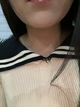 Snapshot of Asia-Lynn chatting on 03.22.25 Asia-Lynn online show from 03.22.25