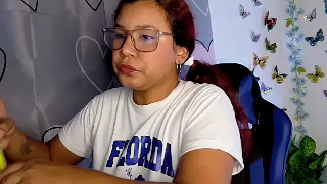 lucy hairypussy83 online show from 09.09.25