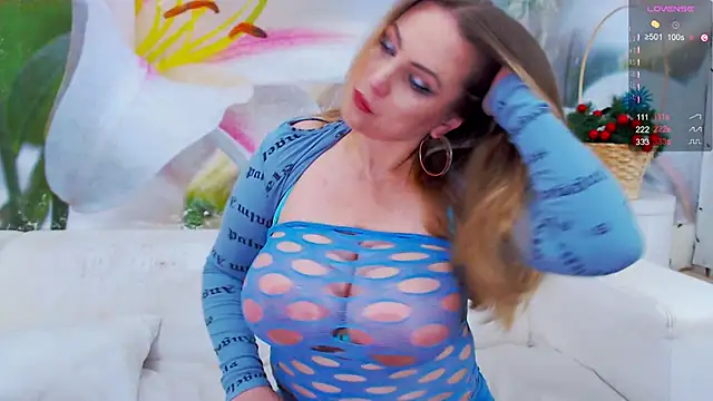 Snapshot of Lilly_Diaz chatting on 03.18.26 Lilly Diaz online show from 03.18.26