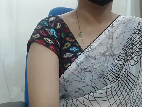 Lovely Siri 23 online show from 11.13.25