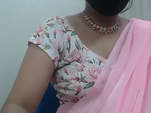 Lovely Siri 23 online show from 05.02.26