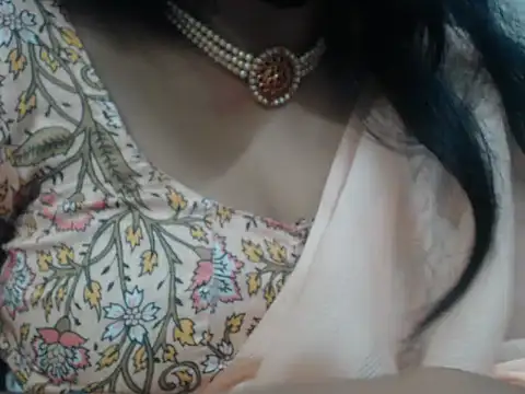 Lovely Siri 23 online show from 07.28.26