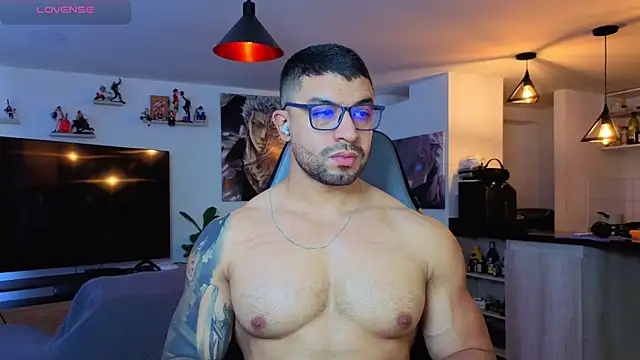 Michael Diamond online show from 04.12.26