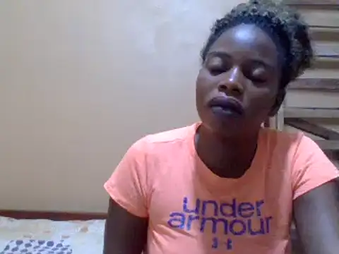 Snapshot of sweetbabra1 chatting on 03.08.25 sweetbabra1 online show from 03.08.25