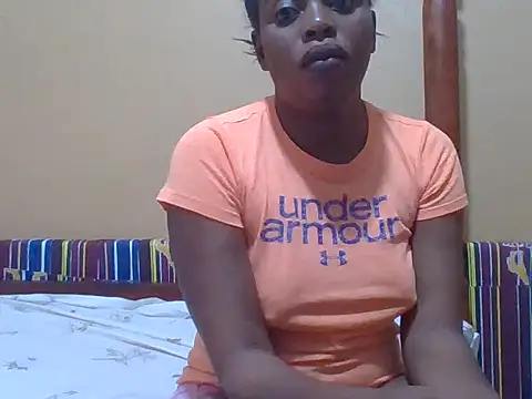 Snapshot of sweetbabra1 chatting on 09.29.25 sweetbabra1 online show from 09.29.25