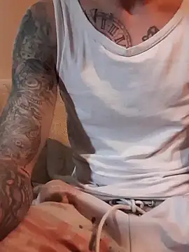 PIercingBoy38 online show from 02.10.25