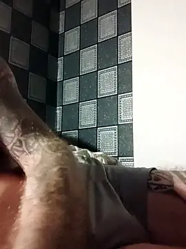 PIercingBoy38 online show from 09.11.25