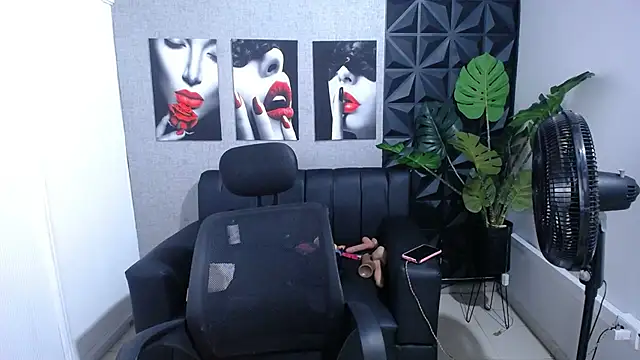 Valentinaa mature online show from 05.29.26