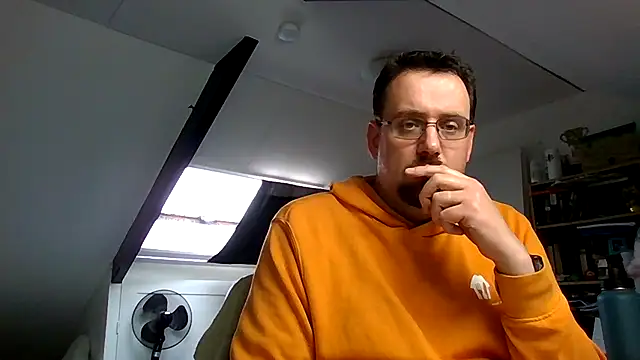 rdewaard81 online show from 10.29.25