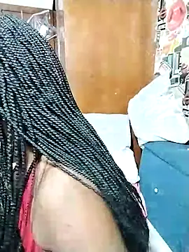 Alissamore3 online show from 02.13.25