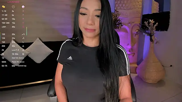 LizzHamilton   online show from 09.22.25