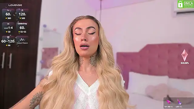 Snapshot of Miss_sagitario chatting on 03.08.25 Miss sagitario online show from 03.08.25