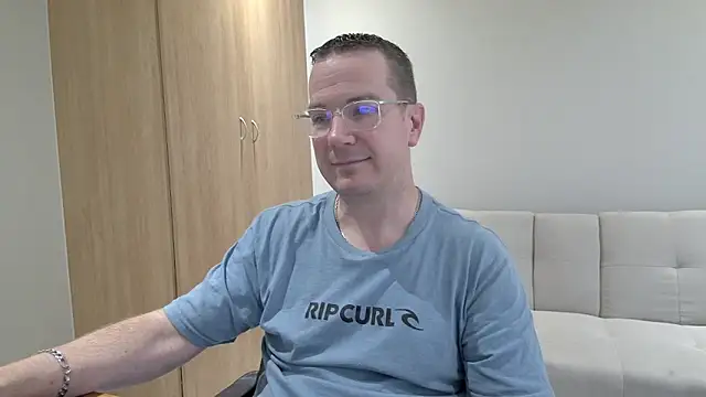 BrettJ81 online show from 03.02.26