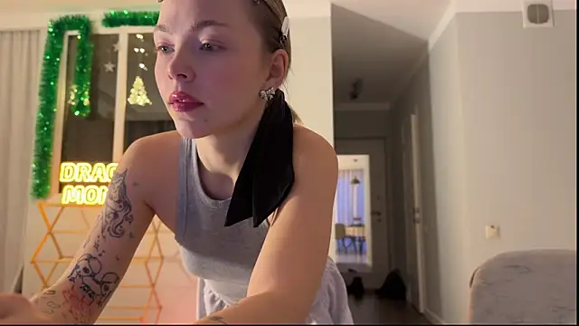 Aliceimhorny online show from 12.10.24