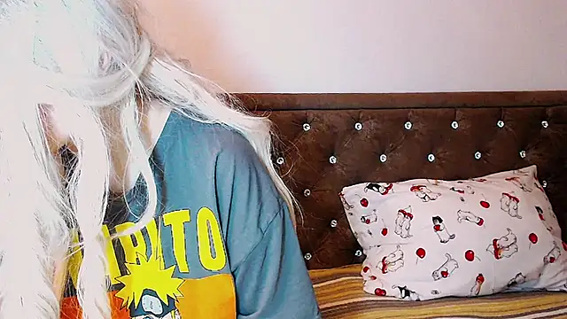 Sara4uu online show from 09.12.25