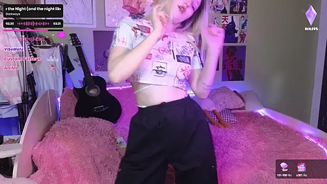 Evie Ro online show from 12.09.24