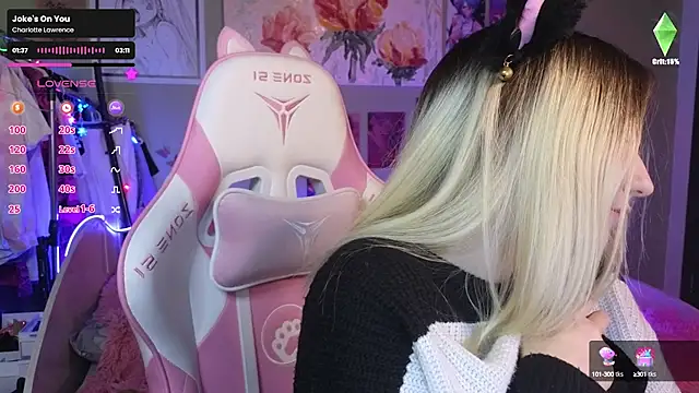 Evie Ro online show from 12.12.24