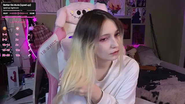 Evie Ro online show from 01.10.25