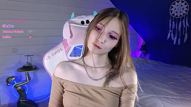 Evie Ro online show from 07.20.26