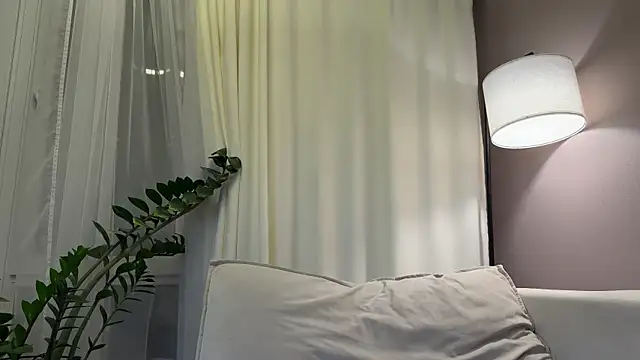 mommy nadin online show from 10.05.25