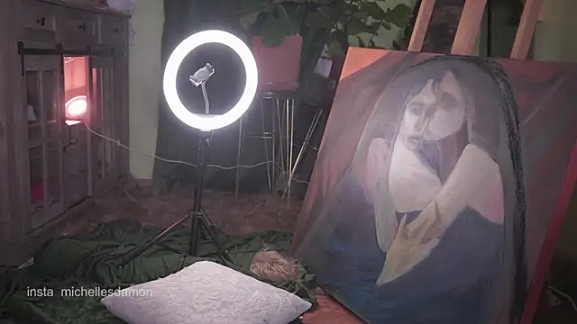 Snapshot of house_of_dragon chatting on 03.16.25 house of dragon online show from 03.16.25