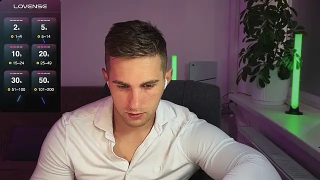 Sweeet  boy online show from 09.13.25