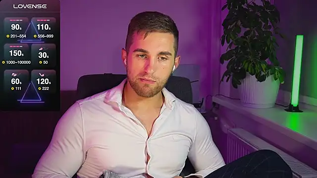 Sweeet  boy online show from 10.10.25