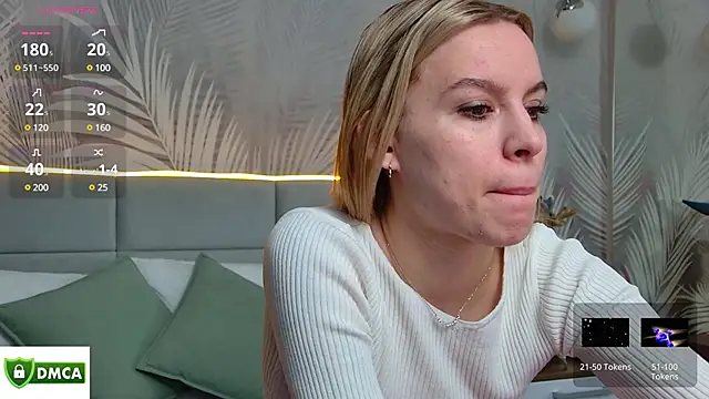 Snapshot of AmaliaBell chatting on 01.16.25 AmaliaBell online show from 01.16.25