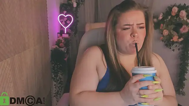 Sheila queen  online show from 03.06.25