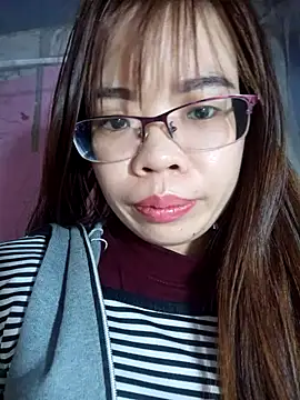   Mai-love19   online show from 02.23.25