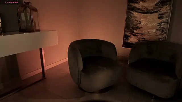 AmyArmstrong online show from 03.10.25