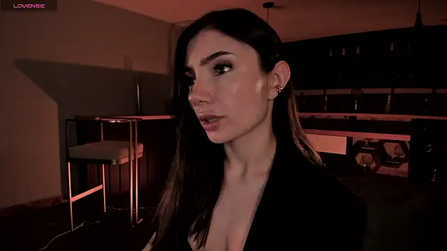 AmyArmstrong online show from 03.13.25