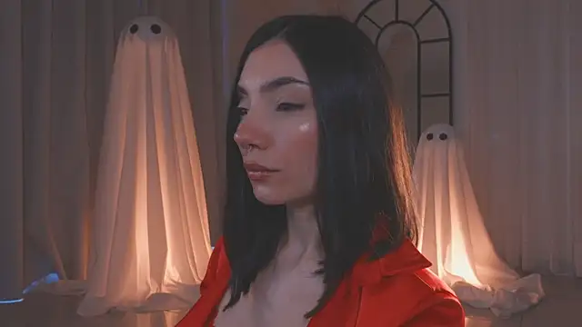 AmyArmstrong online show from 10.24.25