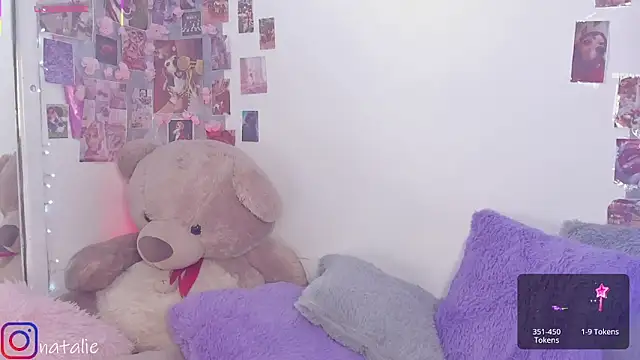 Snapshot of natalie_jaensen chatting on 09.15.25 natalie jaensen online show from 09.15.25