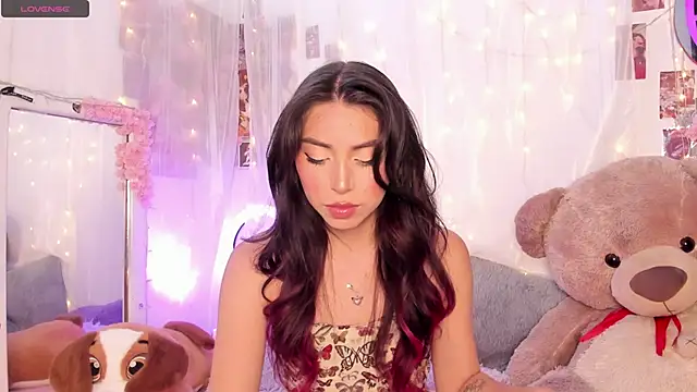 Snapshot of natalie_jaensen chatting on 02.27.26 natalie jaensen online show from 02.27.26