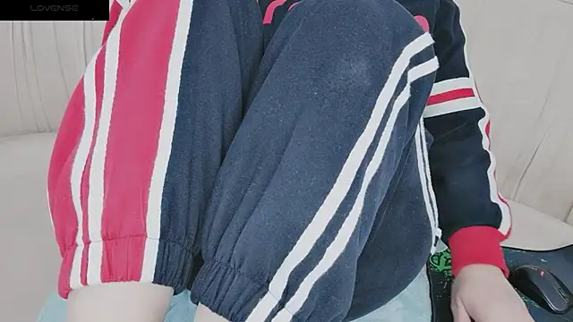 Snapshot of Sophie_Secret chatting on 12.24.24 Sophie Secret online show from 12.24.24