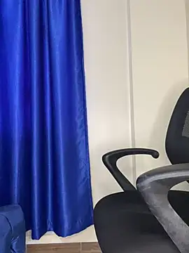 Snapshot of Bigbooob4 chatting on 12.24.24 Bigbooob4 online show from 12.24.24