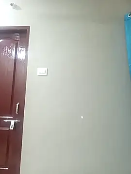 VISHAL 0982 online show from 10.25.25