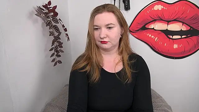 Snapshot of LaraDream chatting on 01.19.26 LaraDream online show from 01.19.26