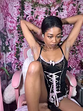 Snapshot of mismialove chatting on 11.07.25 mismialove online show from 11.07.25