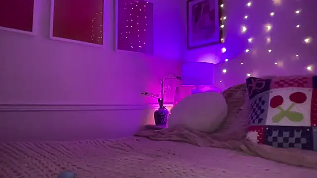 Fitnessbabe69 online show from 03.17.26