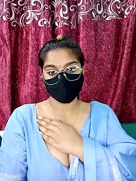 Snapshot of Jasmine_jaaan chatting on 04.08.26 Jasmine jaaan online show from 04.08.26